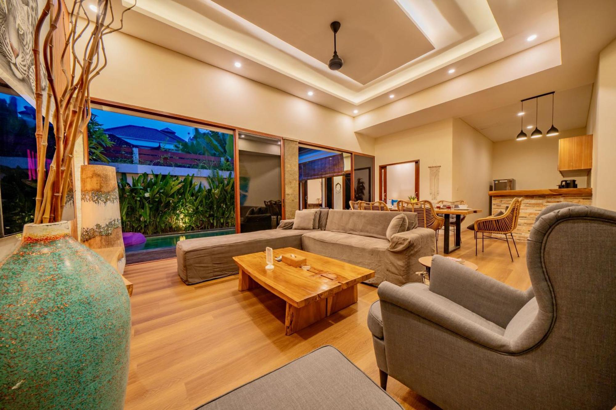 Villa Paradise Seminyak エクステリア 写真